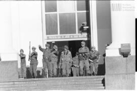 Fotografía de alzamiento militar carapintada en el edificio Libertador