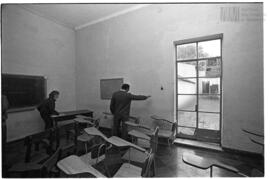 Fotografía de reconocimiento del Centro Clandestino de Detención Escuela de Educación Física de l...