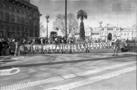 Fotografía de  ronda de Madres de Plaza de Mayo