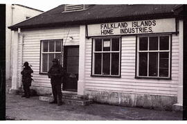 Fotografía del desembarco Argentino en el marco de la guerra de Malvinas