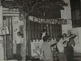 Fotografía de escuela tomada