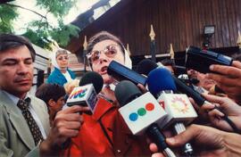 Fotografía de la inspección ocular a la Escuela de Mecánica de la Armada (ESMA)