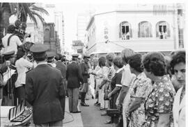 Fotografía de entrega de "Medallas de Campaña" en acto conmemorativo del 164 aniversari...