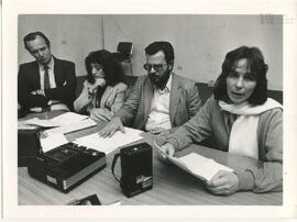 Fotografía de reunión por investigación sobre detenidos desaparecidos