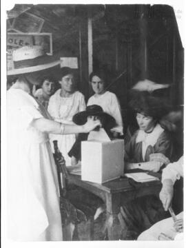 Fotografía de ensayo de voto femenino