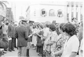 Fotografía de entrega de "Medallas de Campaña" en acto conmemorativo del 164 aniversari...