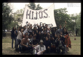 Fotografía de movilización de H.I.J.O.S.