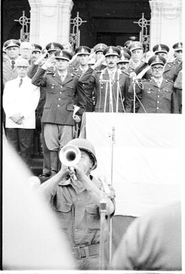 Fotografía de autoridades militares en acto conmemorativo del 164 aniversario de la Batalla de Tu...