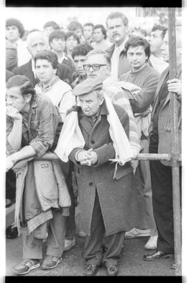 Fotografía de manifestación por el robo de las manos de Juan Domingo Perón