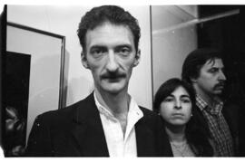 Fotografía de la inauguración de una muestra en la Galería Contemporánea