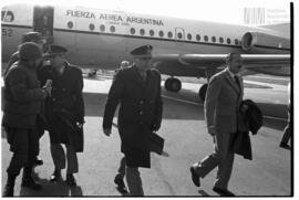 Fotografía de Jorge Rafael Videla y Alfredo Saint Jean