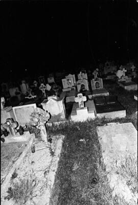 Fotografía de exhumación en el Cementerio de Ezpeleta