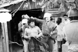 Fotografía de hombre detenido